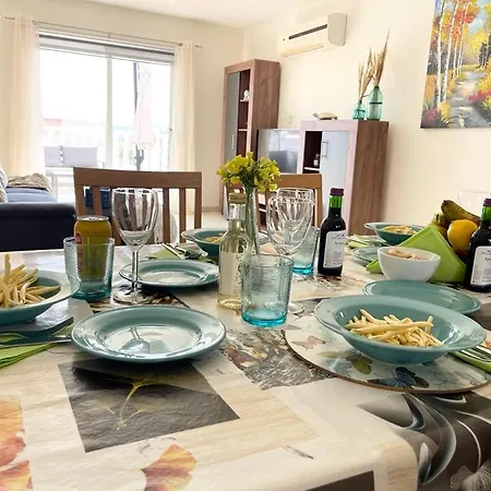 Star In Front Nissi Whit Sea View Ayía Nápa