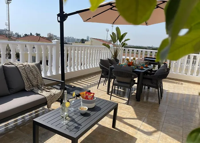 Star In Front Nissi Whit Sea View