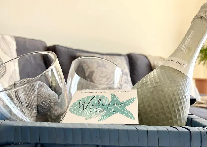 아파트 Star In Front Nissi Whit Sea View 아이아 나파