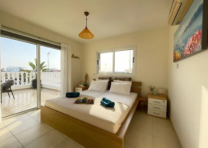 Star In Front Nissi Whit Sea View Apartamento Agia Napa